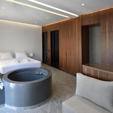 Rose N Stone, Queen, Luxury Houses Tinos Exterior photo